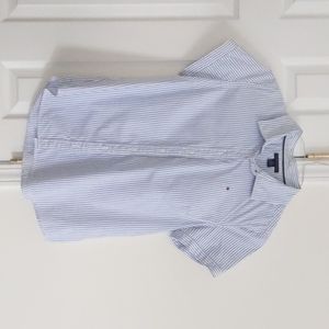 Button down short sleeve shirt